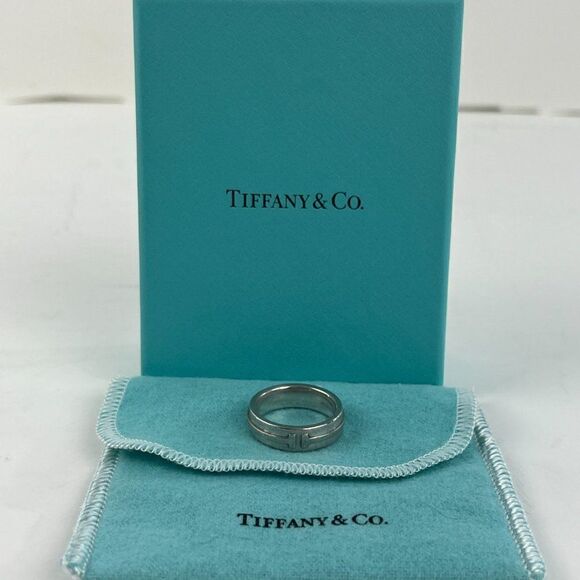 Tiffany & Co. Sterling Silver Band 7.5 - Picture 2 of 12